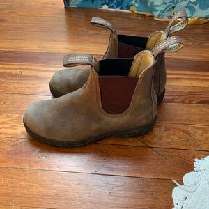 Blundstone Classic 550 Chelsea Boots